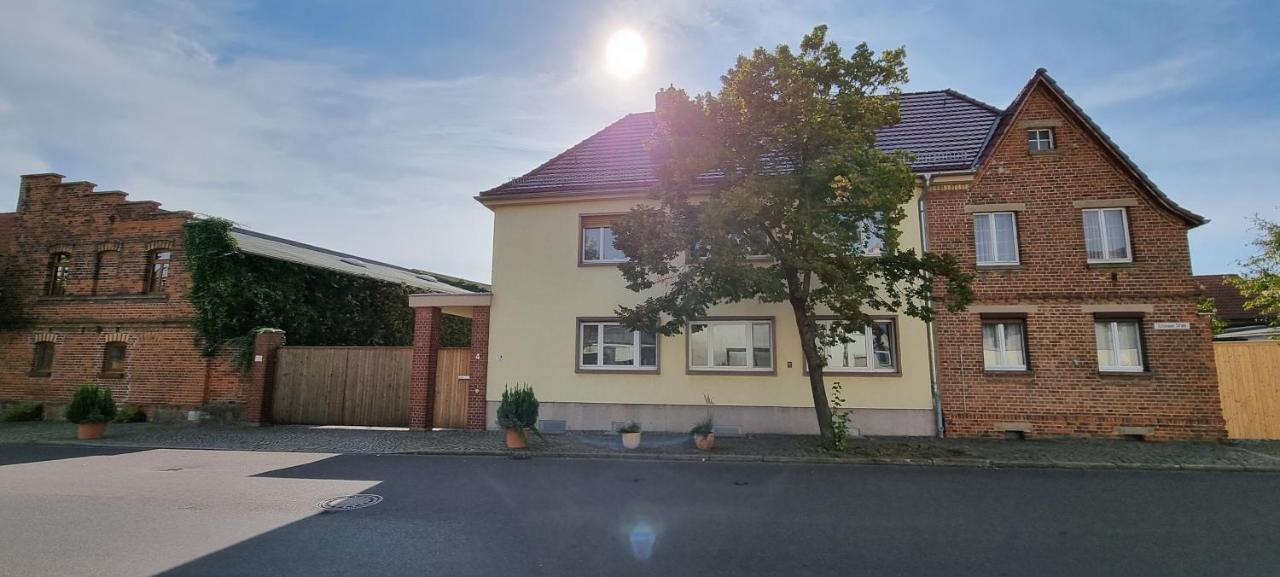 Ferienwohnung Kirsten Markranstädt 外观 照片
